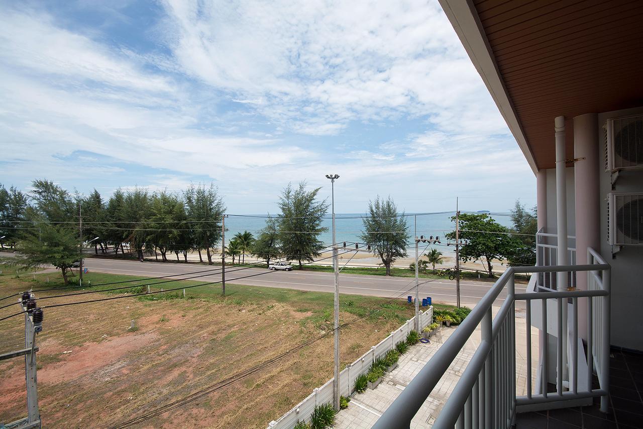 Grand Beach Condo B404 By Malai Thang Kwian Dış mekan fotoğraf